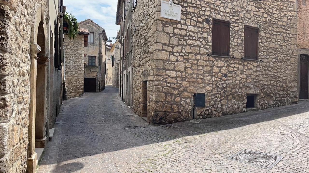 Vicovacanze Acero Apartment Vico nel Lazio Bagian luar foto